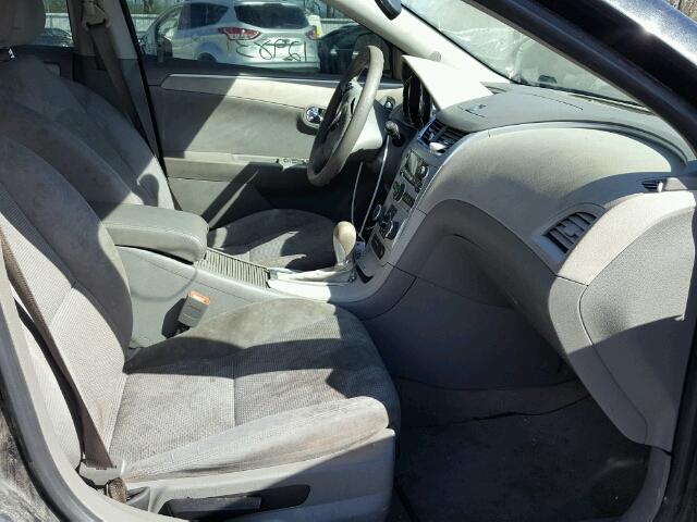 1G1ZB5EB5AF195500 - 2010 CHEVROLET MALIBU LS BLACK photo 5