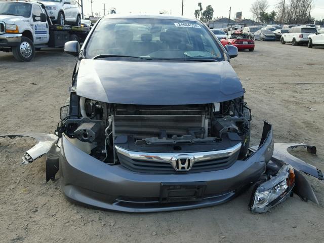 JHMFB2F57CS005125 - 2012 HONDA CIVIC LX GRAY photo 9