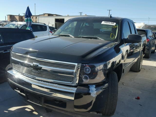 2GCEC19C481309986 - 2008 CHEVROLET SILVERADO BLACK photo 2