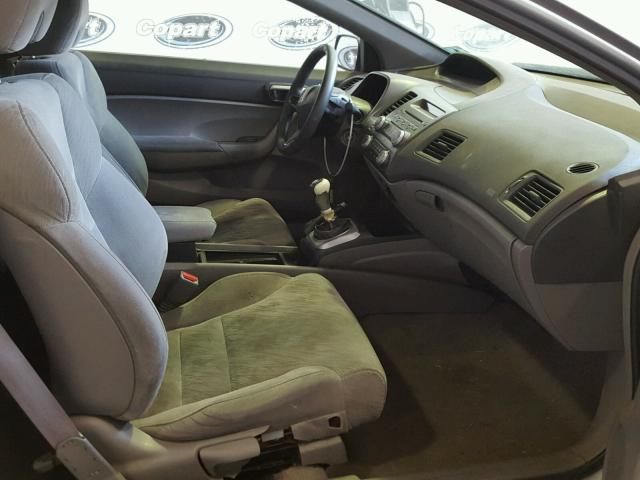 2HGFG11626H582865 - 2006 HONDA CIVIC LX SILVER photo 5