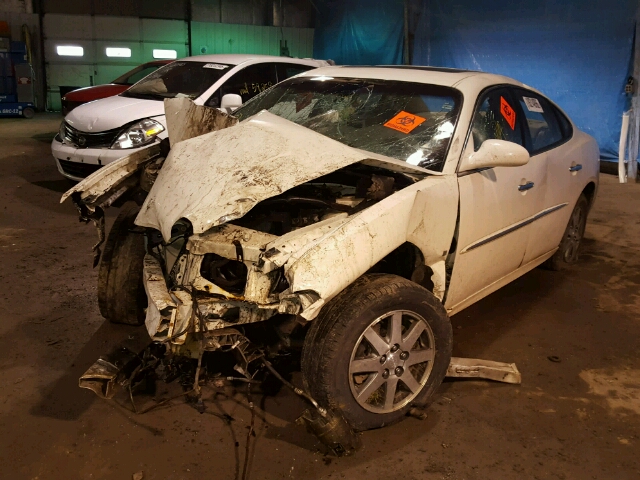 2G4WD582461123035 - 2006 BUICK LACROSSE C WHITE photo 2