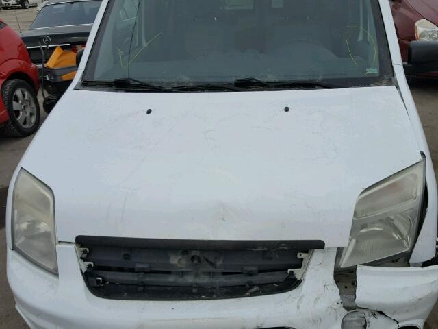 NM0KS9BN9AT027663 - 2010 FORD TRANSIT CO WHITE photo 7