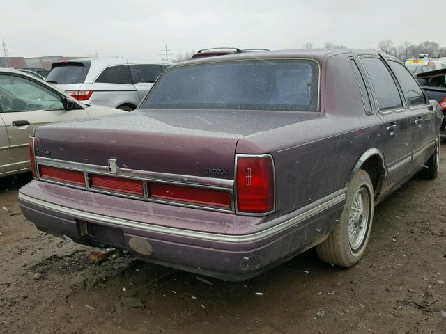 1LNLM82W3TY622790 - 1996 LINCOLN TOWN CAR S PURPLE photo 4