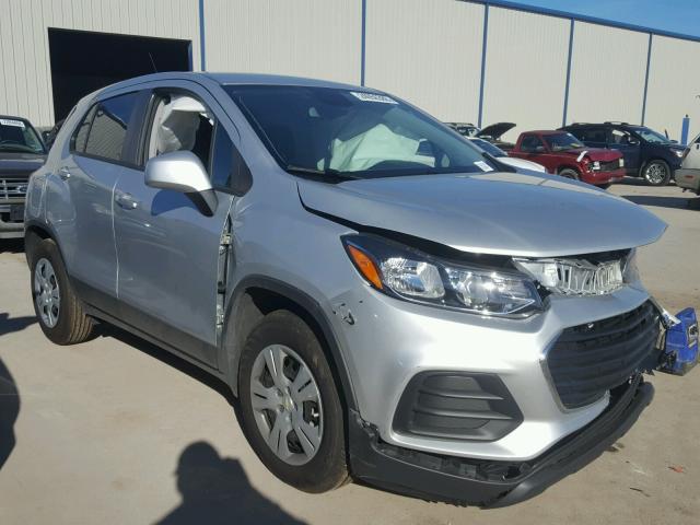 3GNCJKSB9JL167201 - 2018 CHEVROLET TRAX LS SILVER photo 1