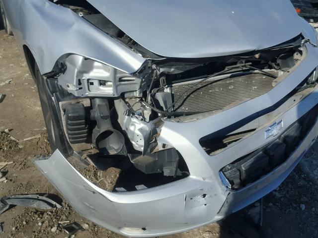 1G1ZC5EU7BF130728 - 2011 CHEVROLET MALIBU 1LT 银色 照片 9