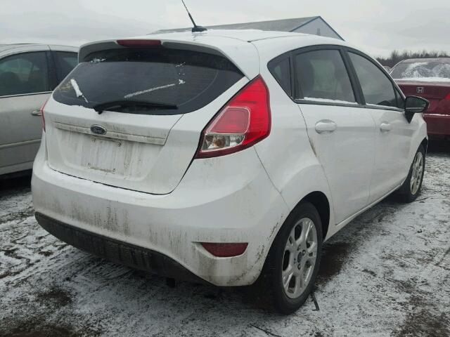 3FADP4EJ0GM130315 - 2016 FORD FIESTA SE WHITE photo 4