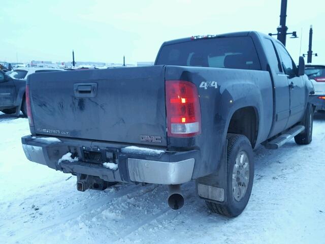 1GT221C80BZ176992 - 2011 GMC SIERRA K25 BLACK photo 4