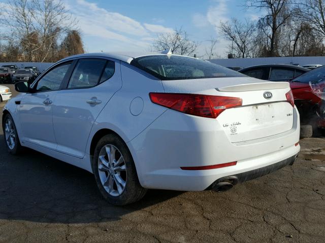 5XXGN4A74CG074396 - 2012 KIA OPTIMA EX WHITE photo 3