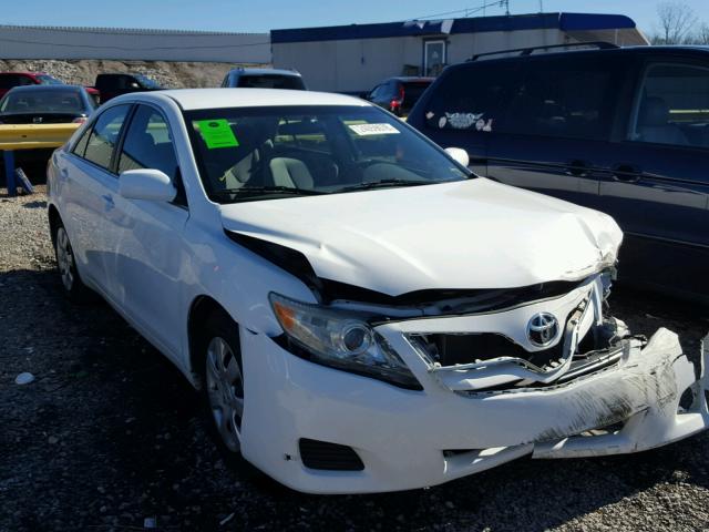 4T1BF3EK0AU512950 - 2010 TOYOTA CAMRY BASE WHITE photo 1