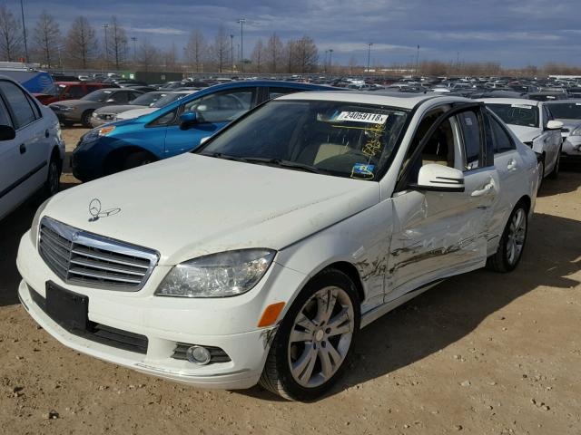 WDDGF8BB7AR100237 - 2010 MERCEDES-BENZ C 300 4MAT CREAM photo 2