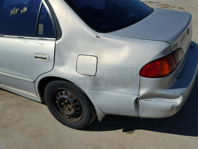 1NXBR12E21Z443740 - 2001 TOYOTA COROLLA CE SILVER photo 9