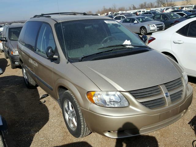 1D4GP45R05B338795 - 2005 DODGE CARAVAN SX TAN photo 1