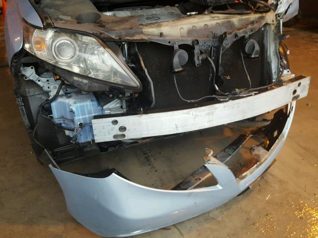 JTJBK1BA3A2402421 - 2010 LEXUS RX 350 SILVER photo 9