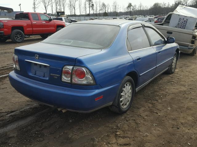 1HGCD5666VA073080 - 1997 HONDA ACCORD EX BLUE photo 4