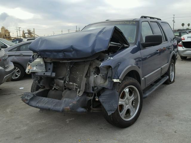 1FMPU15586LA92247 - 2006 FORD EXPEDITION BLUE photo 2