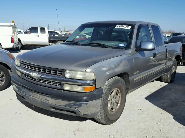 2GCEC19T6X1148622 - 1999 CHEVROLET SILVERADO GRAY photo 2