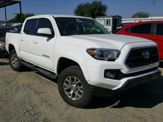 3TMAZ5CN9HM038818 - 2017 TOYOTA TACOMA DOU WHITE photo 1