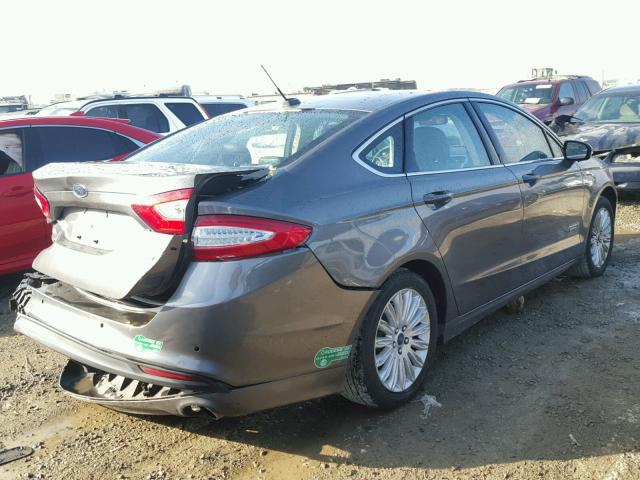 3FA6P0PU7ER256003 - 2014 FORD FUSION SE GRAY photo 4