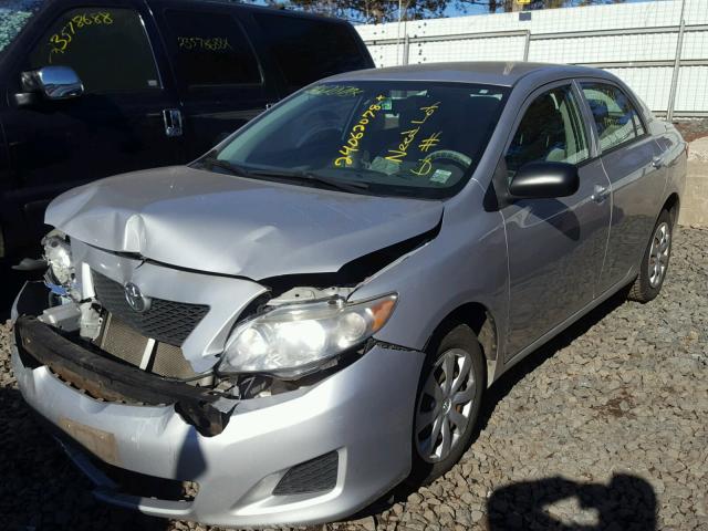 2T1BU40E69C160385 - 2009 TOYOTA COROLLA BA GRAY photo 2