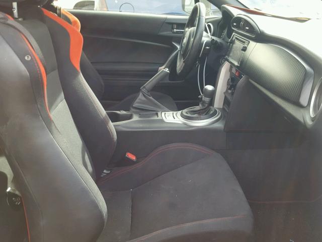 JF1ZNAA15E8701606 - 2014 TOYOTA SCION FR-S გრაფიტი ფოტო 5