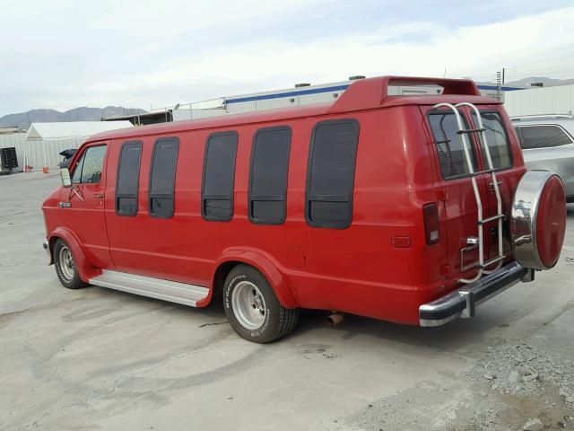 2B6HB23T7DK321282 - 1983 DODGE RAM VAN B2 RED photo 3