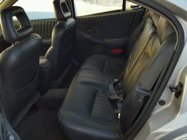 1G2WR52122F263680 - 2002 PONTIAC GRAND PRIX SILVER photo 6