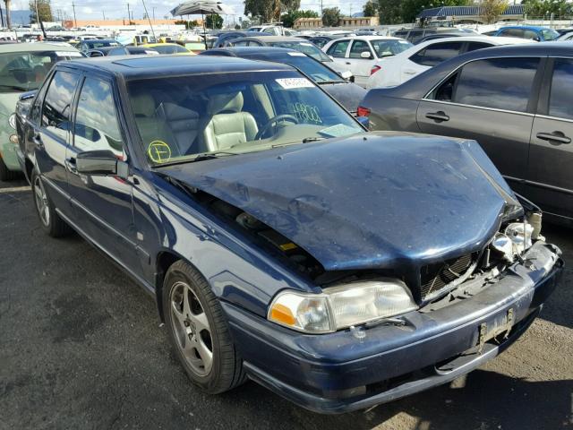 YV1LS53D8X1565131 - 1999 VOLVO S70 T5 TUR BLUE photo 1