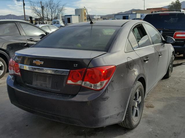 1G1PC5SB9E7122185 - 2014 CHEVROLET CRUZE LT BLACK photo 4