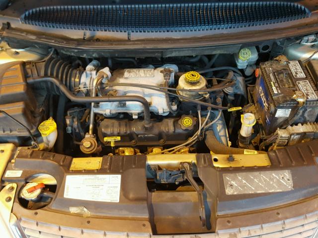 2C8GP74L71R294641 - 2001 CHRYSLER TOWN & COU GOLD photo 7