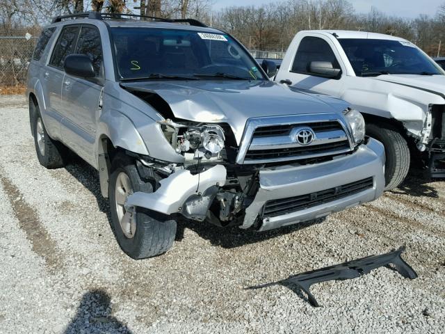 JTEBU14R760102301 - 2006 TOYOTA 4RUNNER SR SILVER photo 1