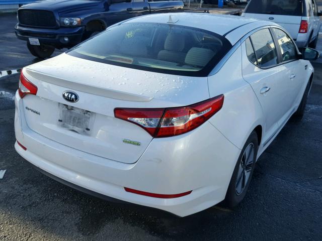 KNAGM4AD2C5031413 - 2012 KIA OPTIMA HYB WHITE photo 4