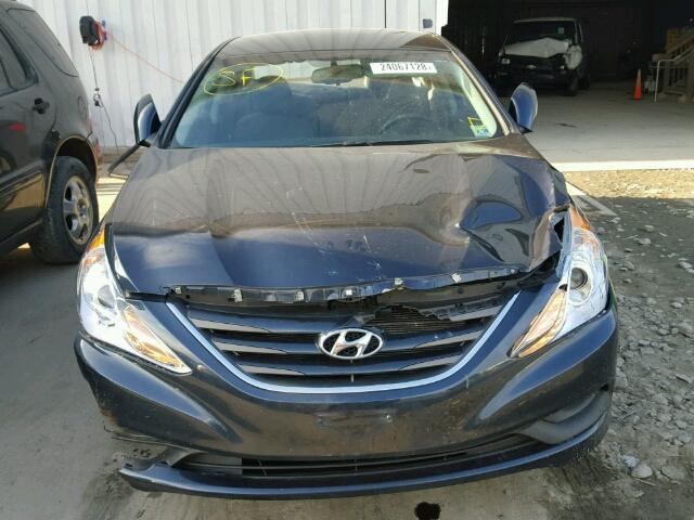 5NPEB4AC9EH882229 - 2014 HYUNDAI SONATA GLS BLACK photo 9