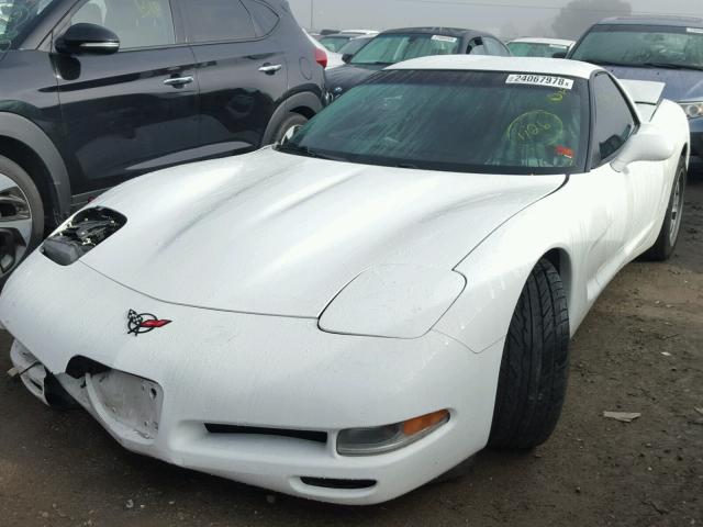 1G1YY12G0X5120320 - 1999 CHEVROLET CORVETTE WHITE photo 2