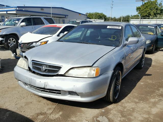 19UUA5646XA036836 - 1999 ACURA 3.2TL SILVER photo 2