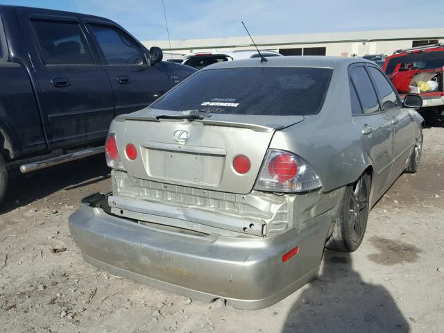 JTHBD192430068019 - 2003 LEXUS IS 300 SILVER photo 4