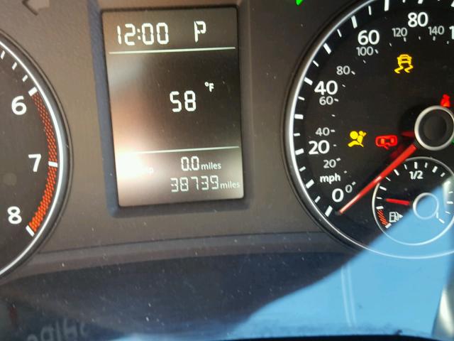 1VWAT7A33FC076863 - 2015 VOLKSWAGEN PASSAT S Weiß Foto 8