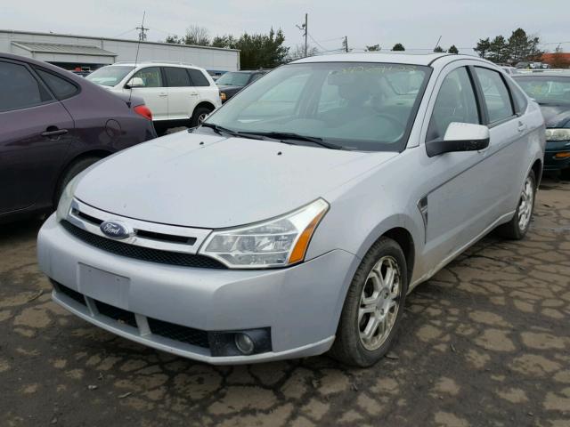 1FAHP35N78W118775 - 2008 FORD FOCUS SE SILVER photo 2