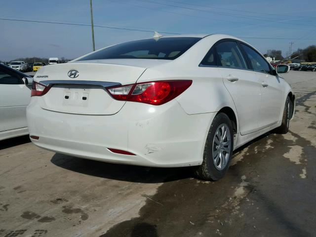 5NPEB4AC3CH354893 - 2012 HYUNDAI SONATA GLS WHITE photo 4