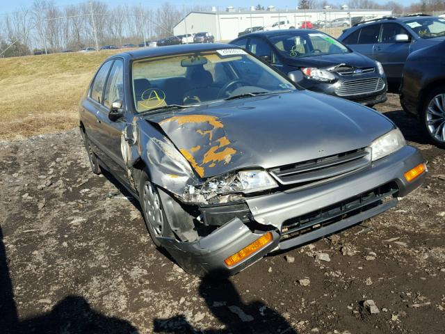 1HGCD5636RA014204 - 1994 HONDA ACCORD LX GOLD photo 1