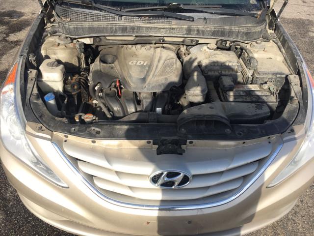 5NPEB4AC2BH206104 - 2011 HYUNDAI SONATA GLS GOLD photo 7