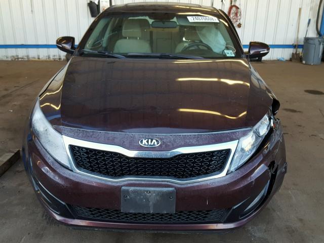 5XXGM4A72DG132719 - 2013 KIA OPTIMA LX MAROON photo 10