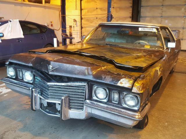 6D47R20177456 - 1972 CADILLAC DEVILLE BROWN photo 2