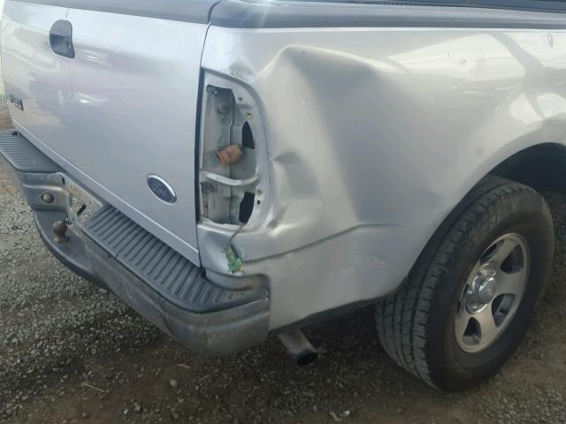 2FTRX17252CA50355 - 2002 FORD F150 SILVER photo 9