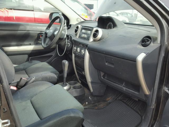 JTKKT624X65001390 - 2006 TOYOTA SCION XA BLACK photo 5