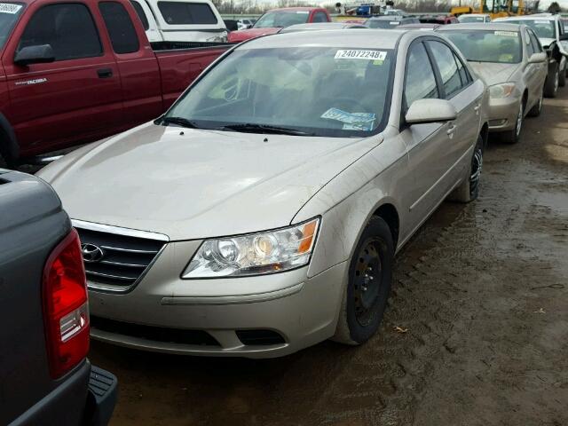 5NPET4AC6AH638335 - 2010 HYUNDAI SONATA GLS SILVER photo 2