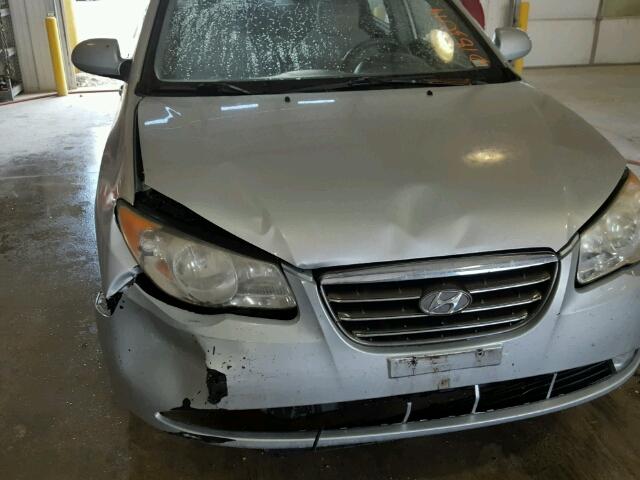 KMHDU46D77U037925 - 2007 HYUNDAI ELANTRA GL SILVER photo 10