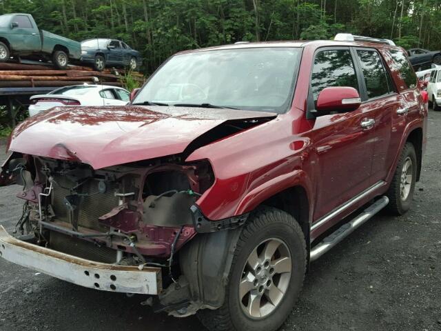 JTEBU5JR7A5019653 - 2010 TOYOTA 4RUNNER SR RED photo 2