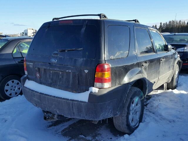 1FMYU03187KA73431 - 2007 FORD ESCAPE XLT BLACK photo 4