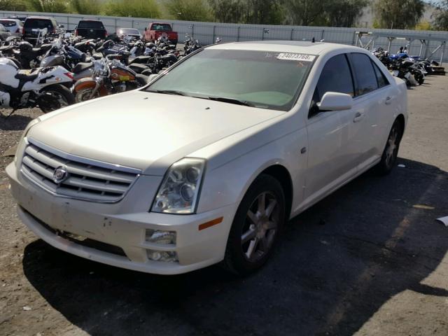 1G6DW677370117266 - 2007 CADILLAC STS WHITE photo 2