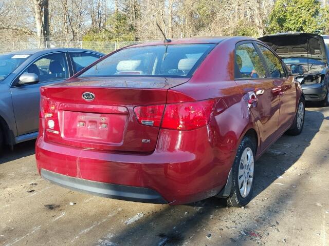 KNAFU4A23B5395851 - 2011 KIA FORTE EX RED photo 4